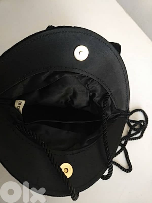 Small handbag- Not Negotiable 2