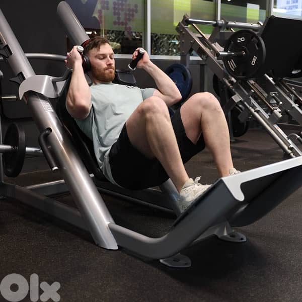 Huck squat like new for gym 0