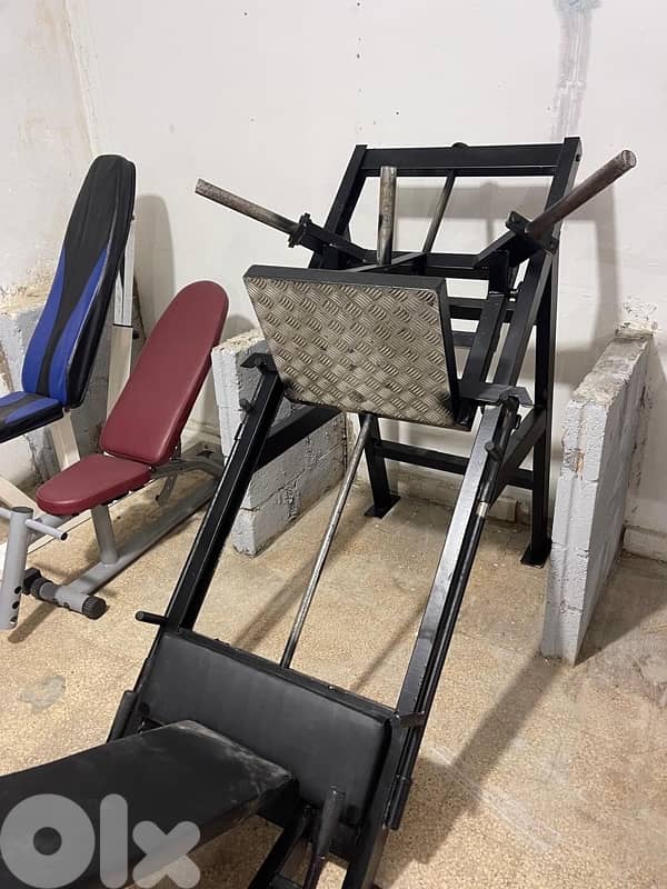Leg press like new heavy duty 1