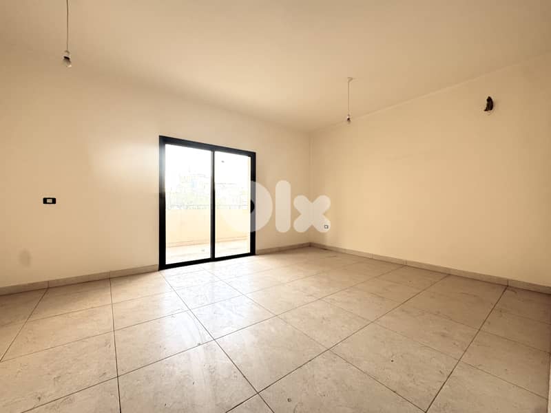 Apartment for Sale in Jdeideh-OA18 0