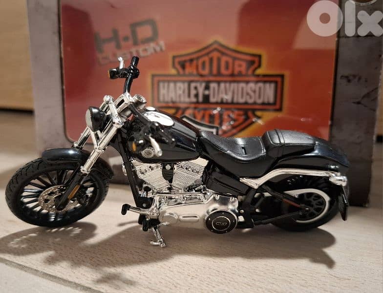 Maisto Harley Davidson scale 1:18 0