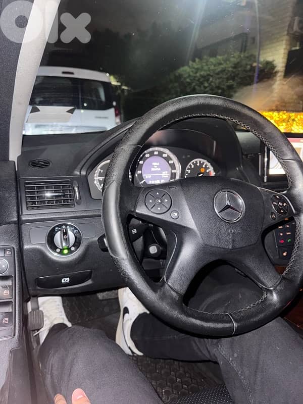 mercedes w204 steering wheel 0