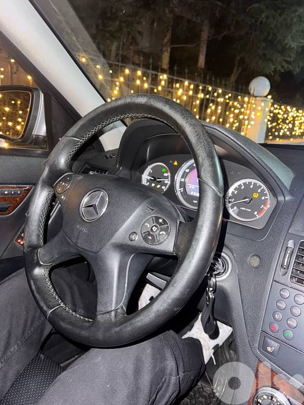 mercedes w204 steering wheel 1