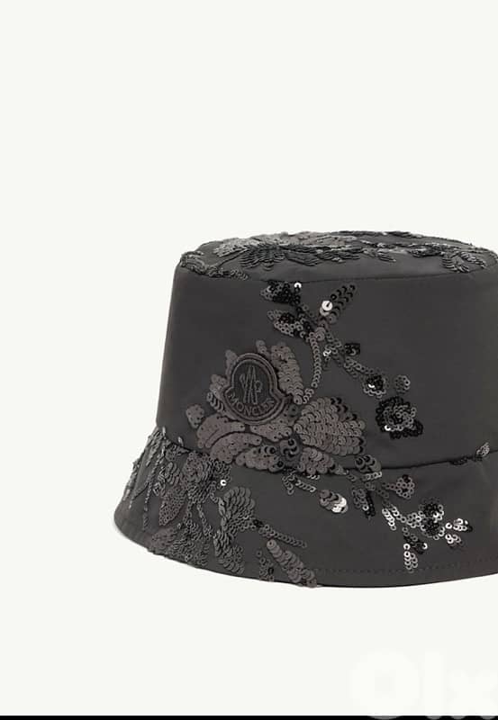 Photo Retouching, Outfit Change & Creative Social Media Editing 7