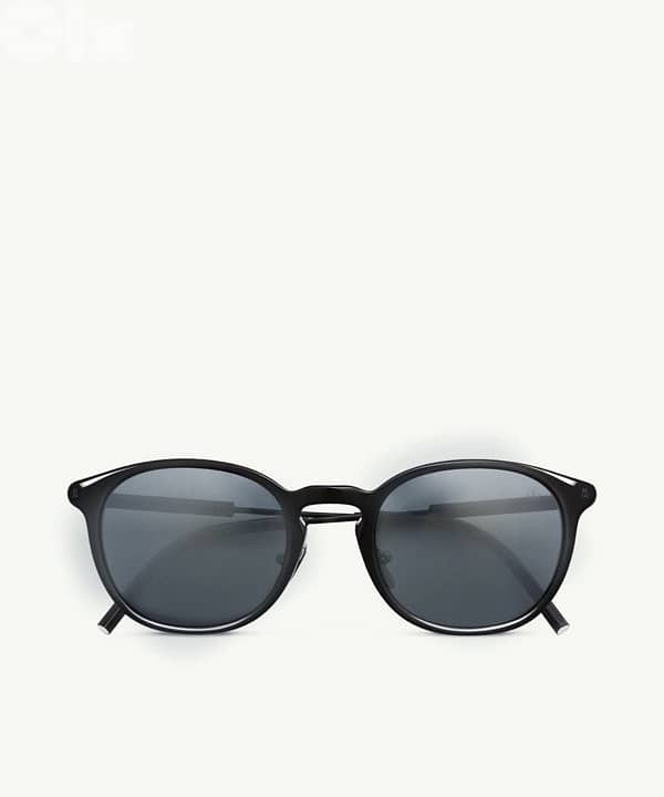 Photo Retouching, Outfit Change & Creative Social Media Editing 9