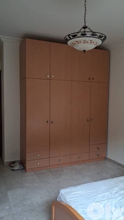 Wooden Bedroom Closet (Large & Spacious)