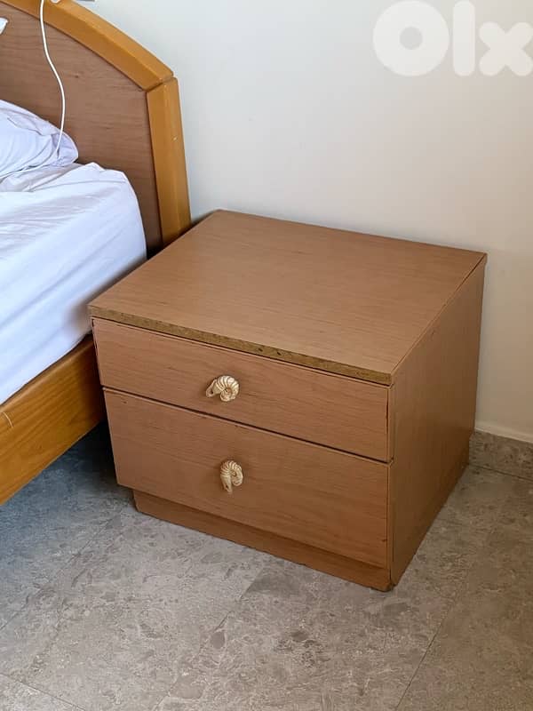 Wooden Bedroom Furniture Set – Dresser with Mirror + Bedside Table 0