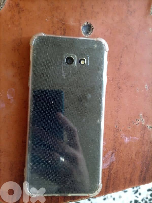 التلفون بس بده غيار شاشة 1