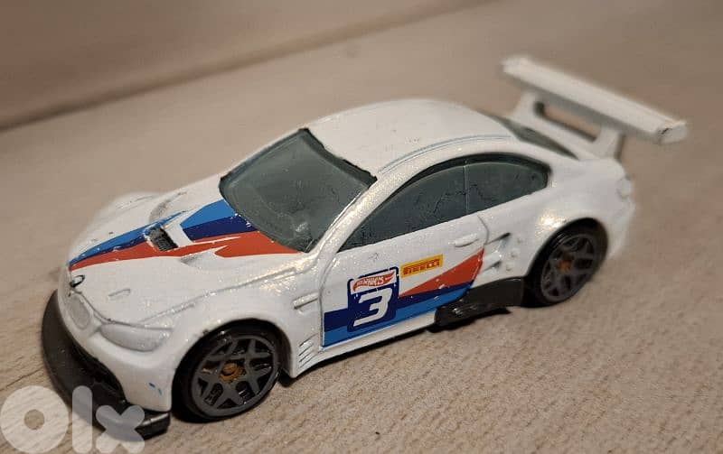 Hot Wheels 9