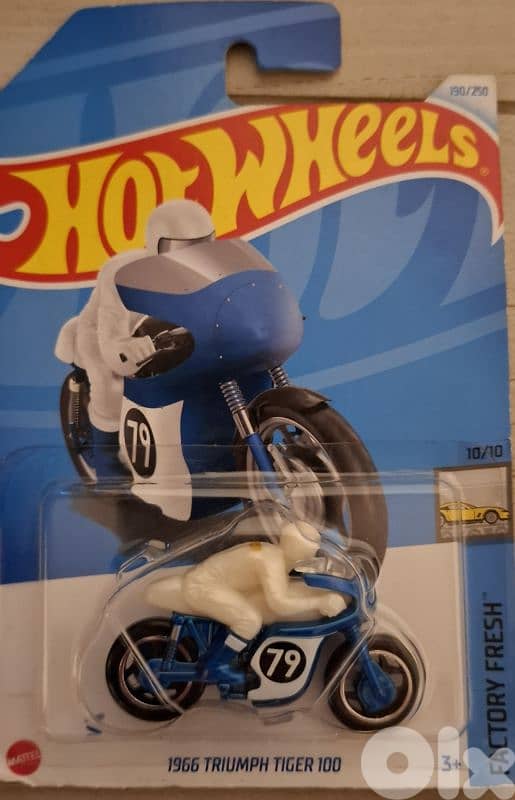 Hot Wheels 14