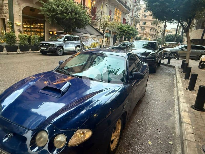 Hyundai Tiburon 2001 0