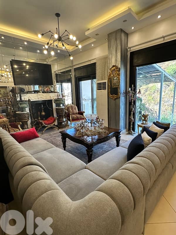 غرفة قعده 11