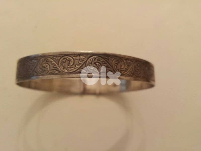 Old silver bracelet - Not Negotiable 1
