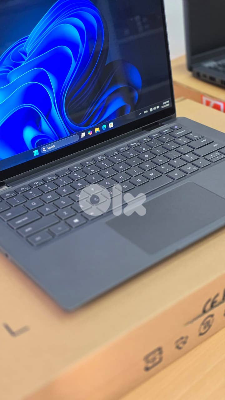 Laptop DELL Latitude 7420 3