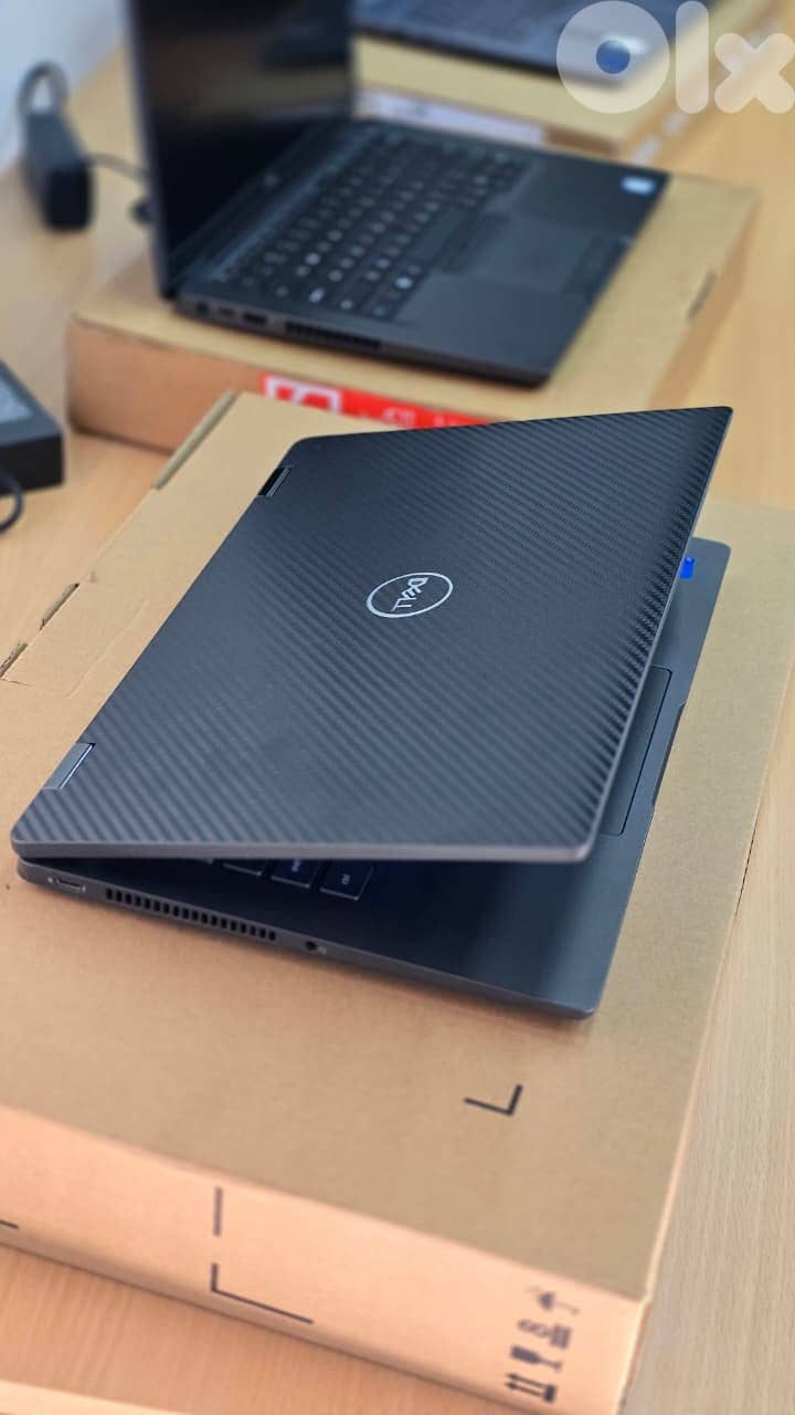 Laptop DELL Latitude 7420 4