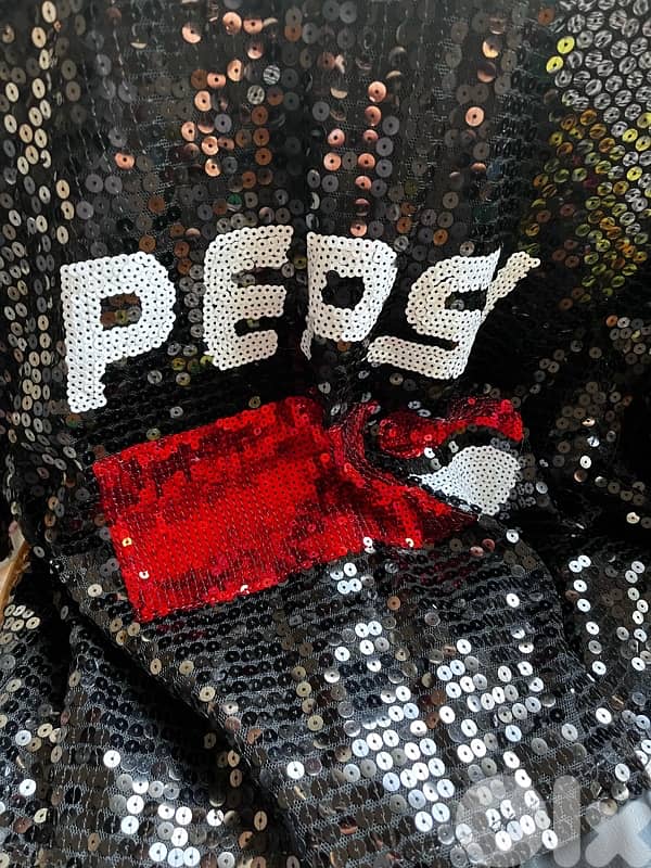 SEQUINED TOP NEVER WORN 5
