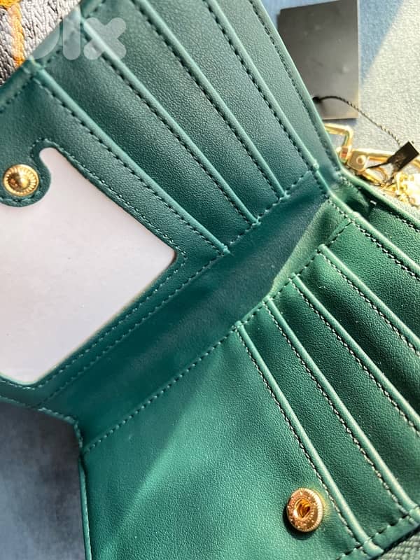 ORIGINAL STEVE MADDEN NEW wallet 6