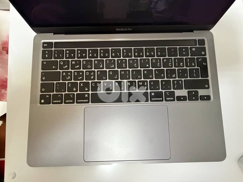 Apple Macbook Pro touchbar M1 3