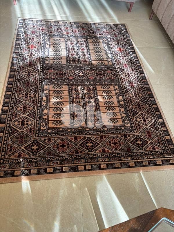 قطعتين سجاد بحالة جيدة جداً 1