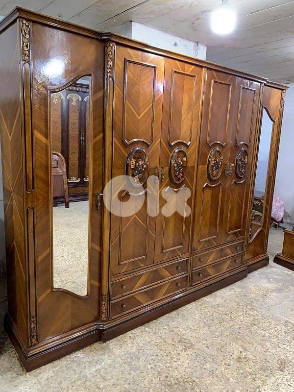 اوضة نوم خشب زان ولاتي كلا ملبسة قشر 2