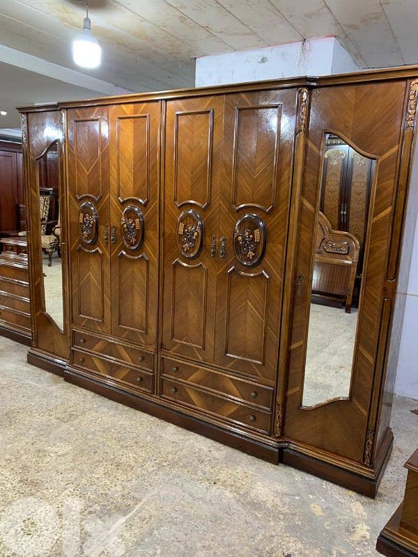 اوضة نوم خشب زان ولاتي كلا ملبسة قشر 4