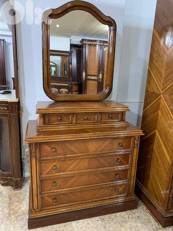 اوضة نوم خشب زان ولاتي كلا ملبسة قشر 6