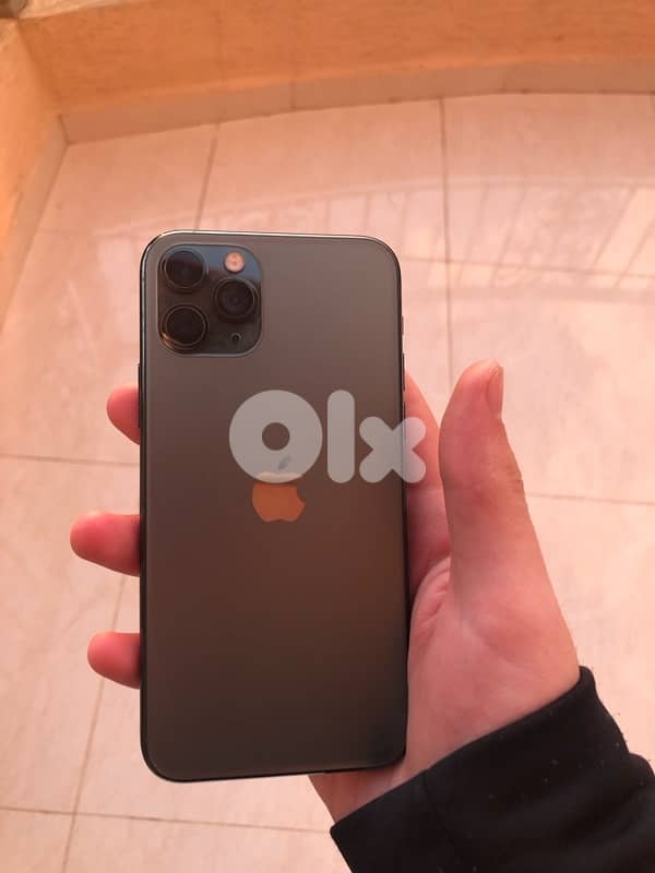 iphone 11 pro 1