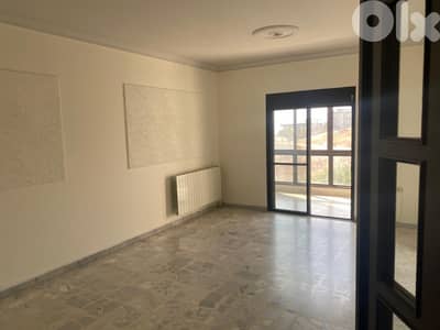 ksara apartment for rent prime location Ref#4781