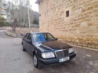 Mercedes-Benz E-Class 1988