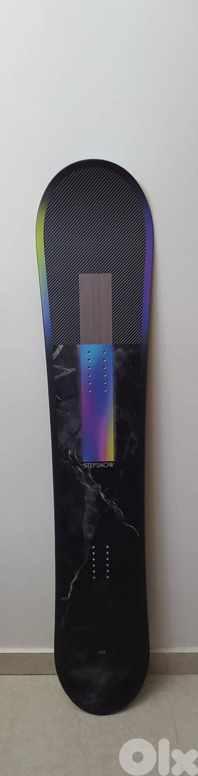 Like New All Mountain True twin Snowboard + Bindings