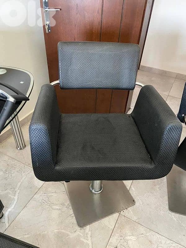كراسي صالون حلاقة 2