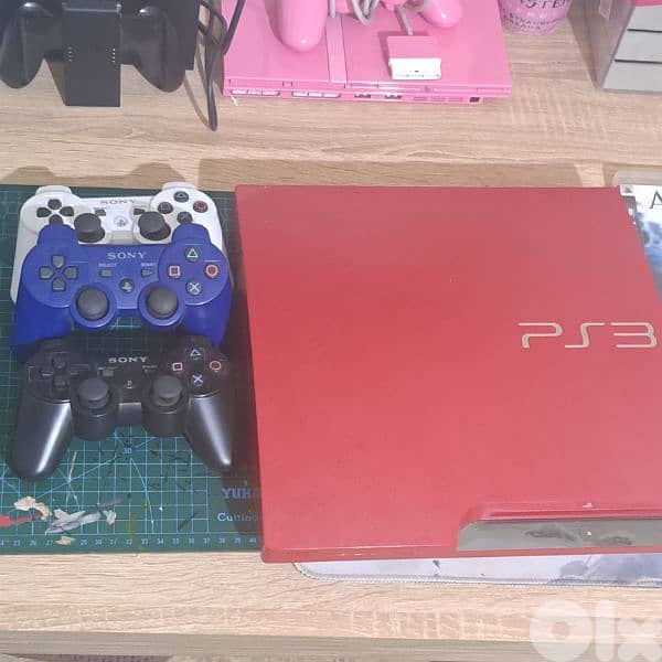 PS3 Scarlett Red edition 1