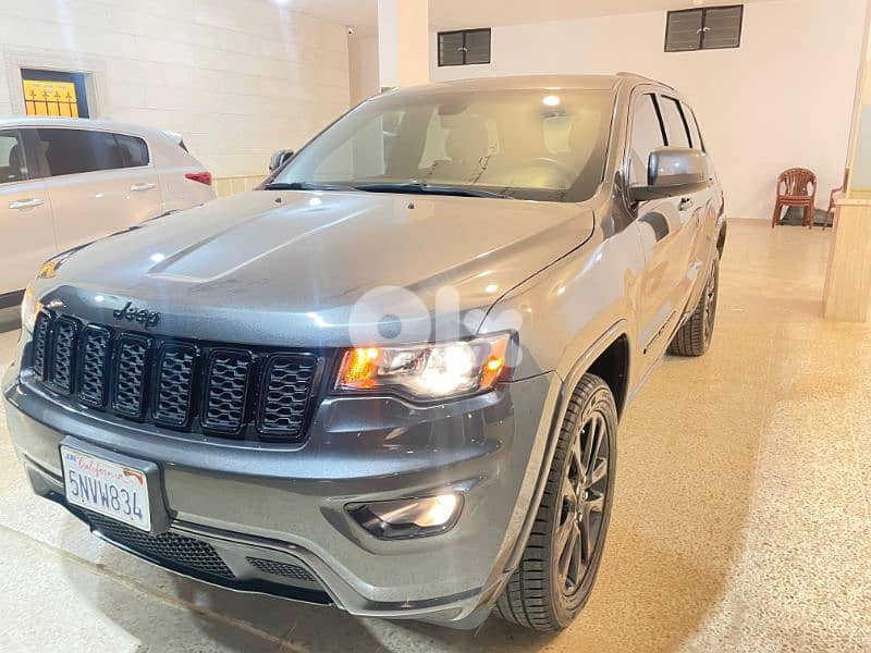 جيب شيروكى 2017 0