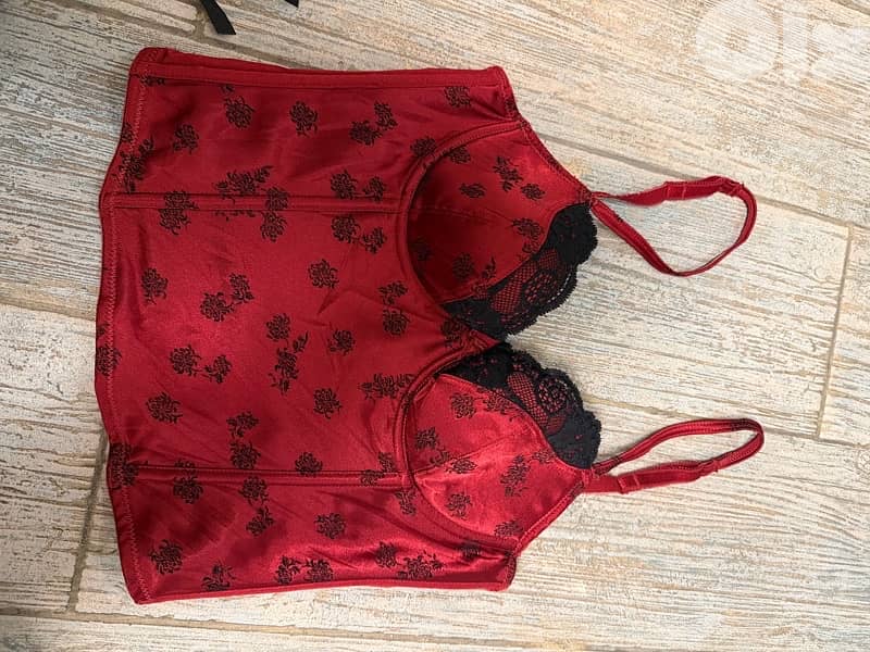 corset, used , very good condition 3