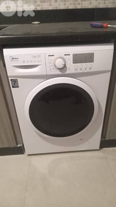 Midea E70 7kg Front Load Washing Machine – 1000 RPM 0