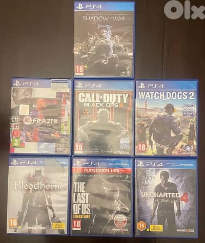 PS4 + 2 Controllers + 7 Original games
