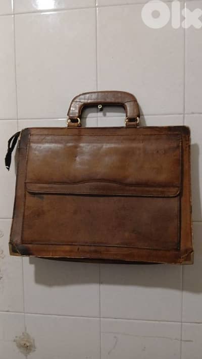 شنطه جلد انتيك