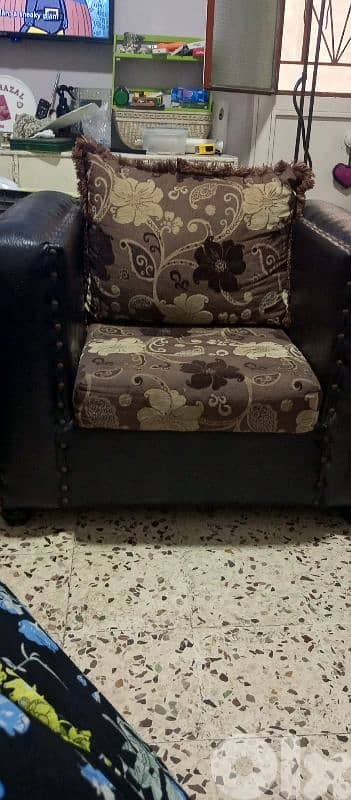 صالون خمس قطص