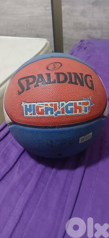 منيحة و ما بها شي جبتا من مايك سبور ١٥٠ رح بيعا ١٠٠