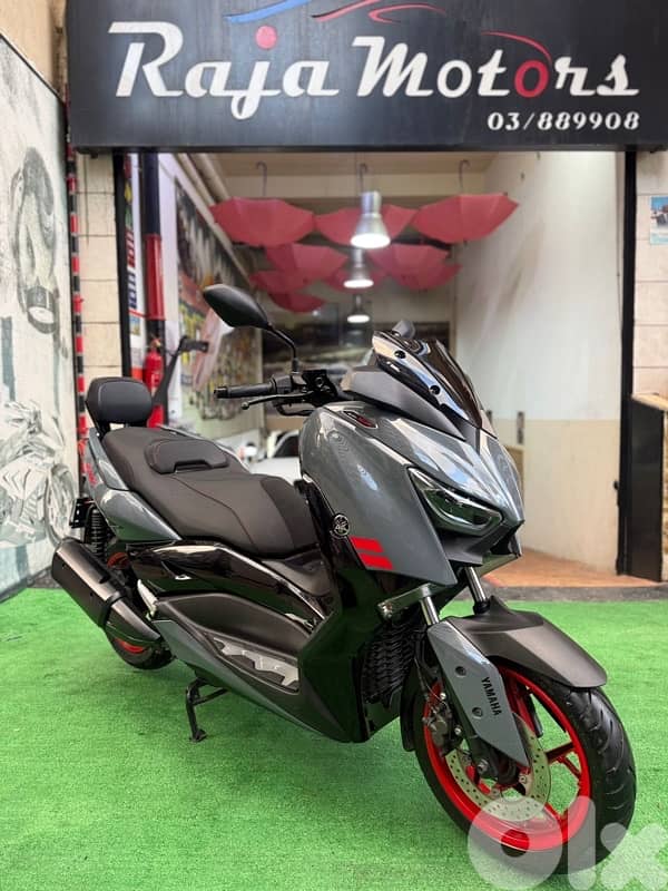 SP Yamaha X max special edition 300 cc 9