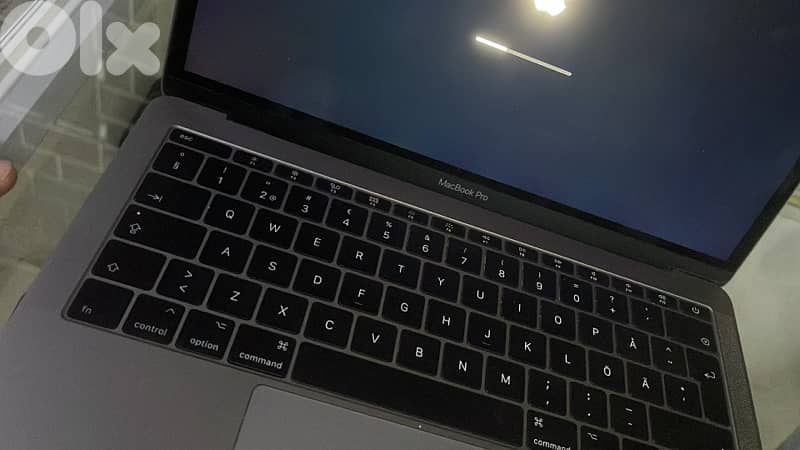 MacBook pro 2017 0