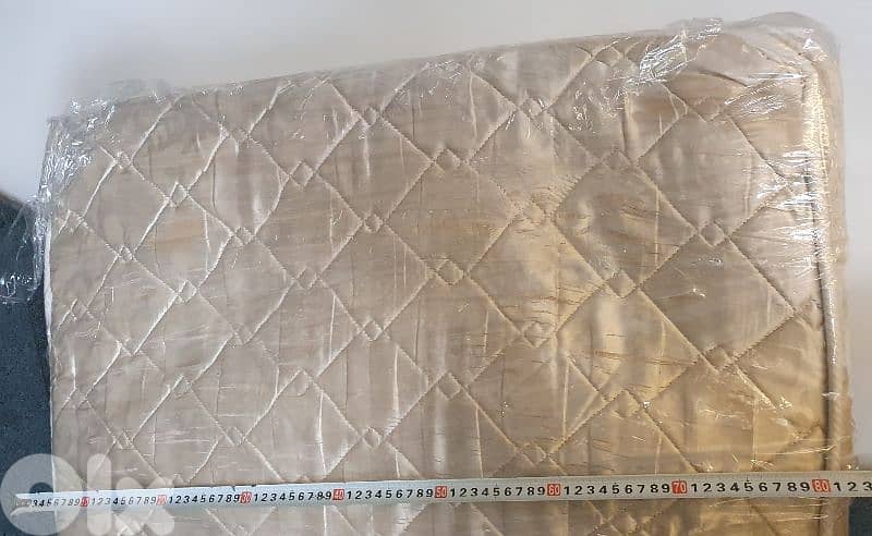فرشة عدد ١ Titanium series D شبه جديد كتير نضيف طول١٨٠ عرض ٨٠ سماكة ٢٠ 9