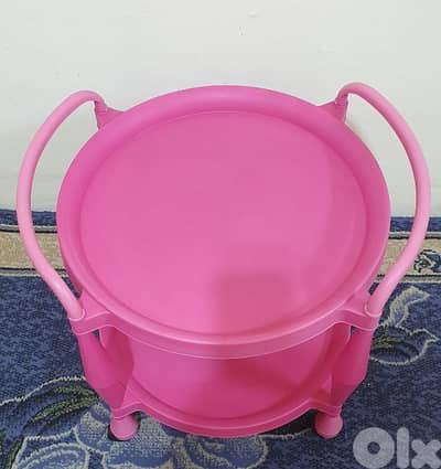 طاولة  زهري   Table Duplex كتير  نضيف  ١٠  دولار بيروت ٠٣٧٢٣٨٩٥