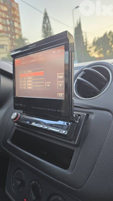 Car Radio - Pioneer 3