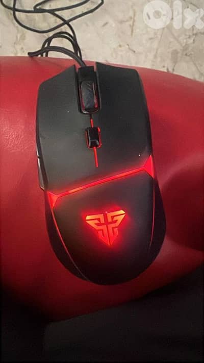 Jedel mechanical keyboard blue switches 15$ 03320036