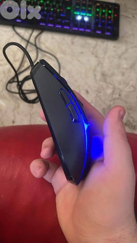 Jedel mechanical keyboard blue switches 15$ 03320036 2