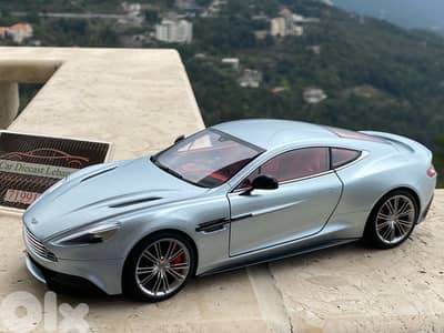 autoart austin martin diecast model car scale 1/18