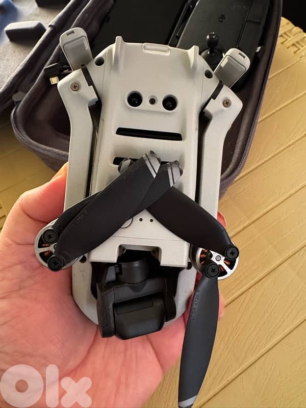 DJI Mavic Mini (2019) Fly More Combo - Excellent Condition 3