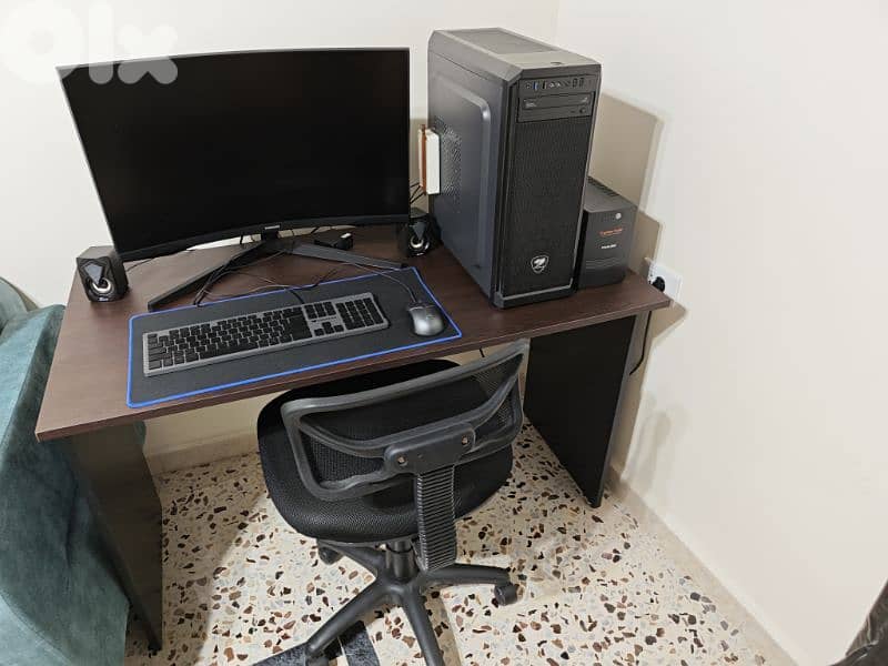 gaming PC, i5 12600K, 24 gb 3600 MT ddr4, 3 nvme drives rtx 3050 0