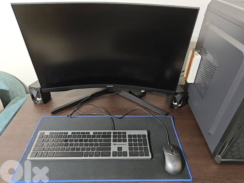 gaming PC, i5 12600K, 24 gb 3600 MT ddr4, 3 nvme drives rtx 3050 1